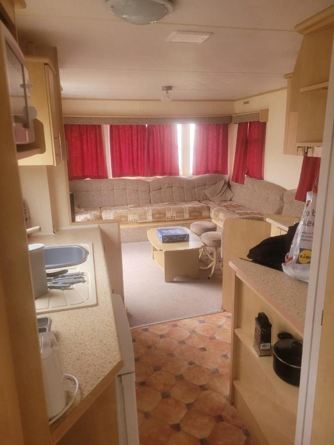 Sylvie'S Den Ingoldmells Exterior photo